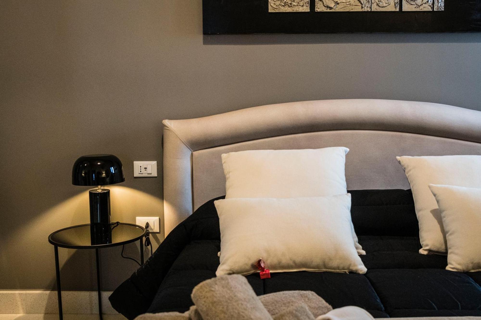 Galatina Suites Boutique - Luxury Experience In Salento חדר תמונה