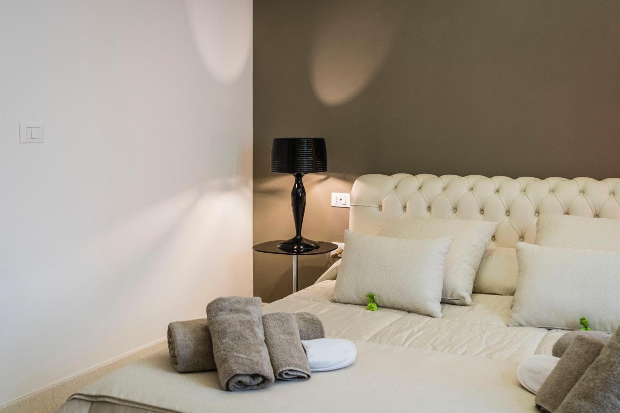 Galatina Suites Boutique - Luxury Experience In Salento חדר תמונה