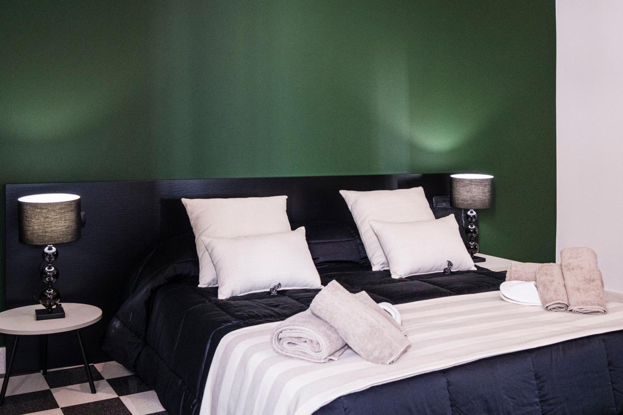 Galatina Suites Boutique - Luxury Experience In Salento חדר תמונה